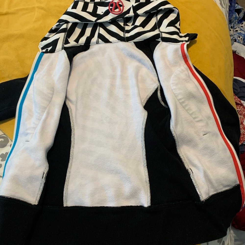 Lululemon Scuba Hoodie size 2
